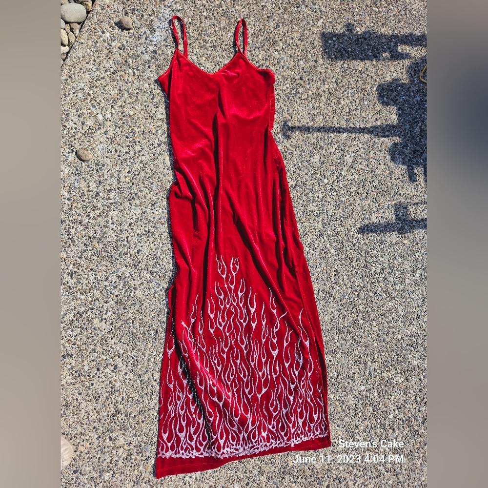 Red velvety Body Con